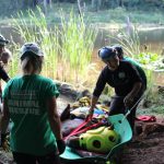 A horse stuck in the mud is rescued by the technical animal rescue team.